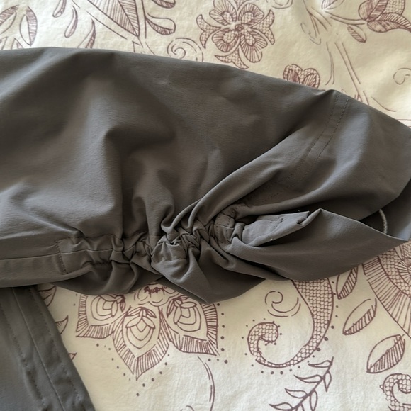 Columbia pants in gray - Picture 5 of 9